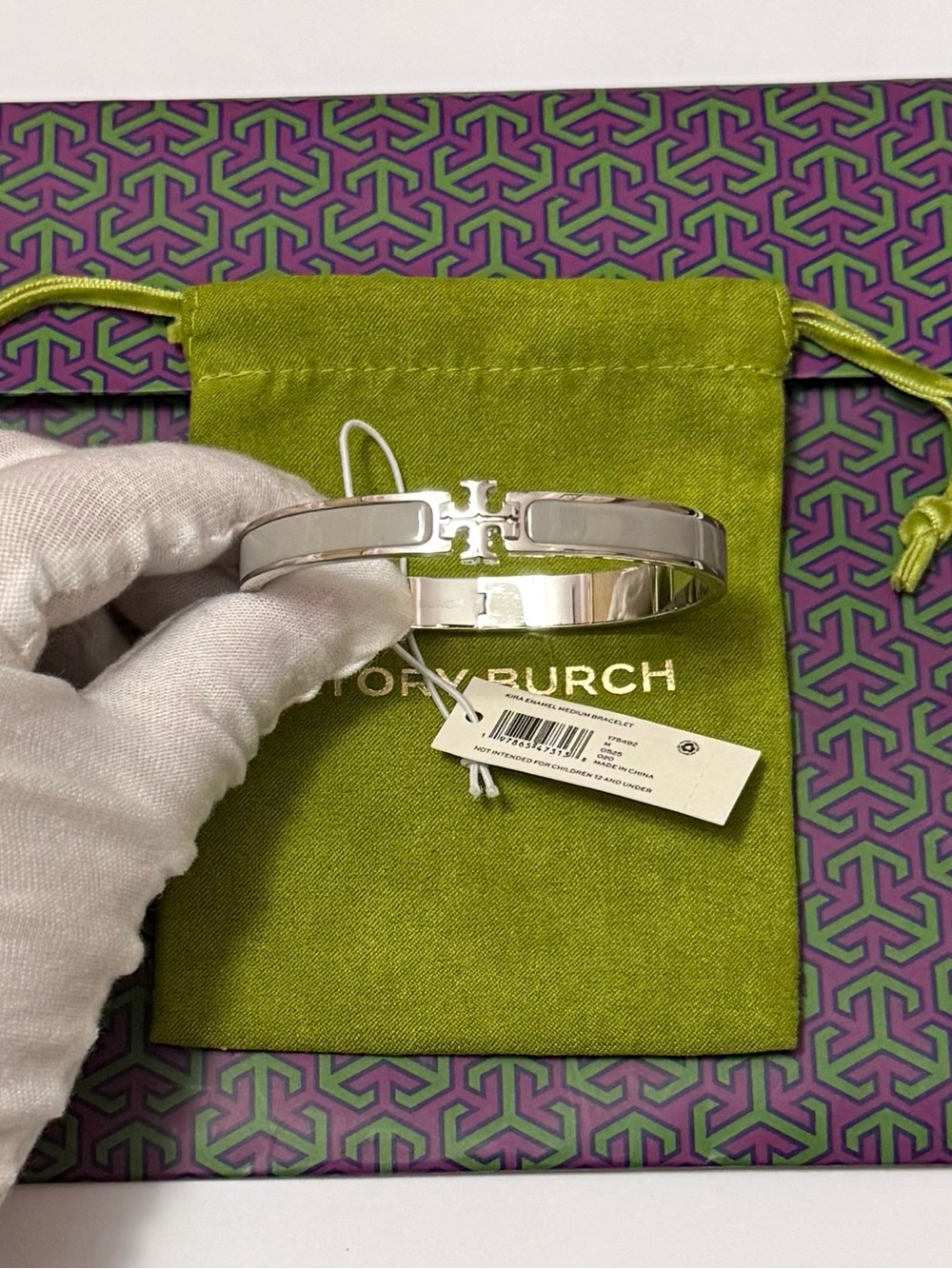 Tory Burch Kira Enamel Bracelet NWT MEDIUM